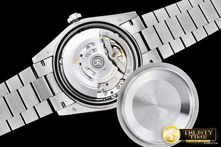 0110 RDD0207C – DayDate SunProtective 674